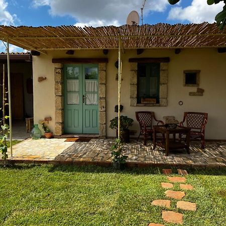 Graziosa Stanza Campidanese Su Segundu Guest House Oristano Eksteriør bilde